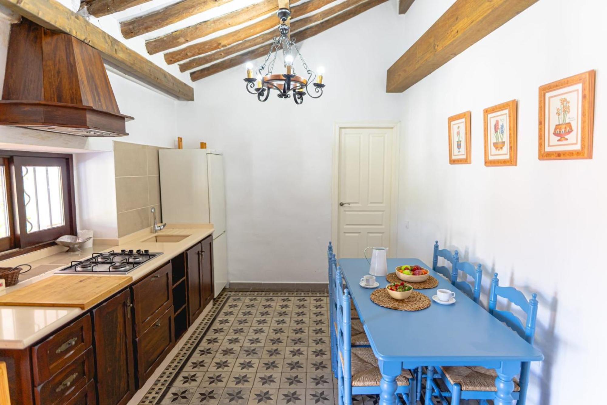 La Fuente De El Nacimiento Guest House Бенамаома Екстериор снимка